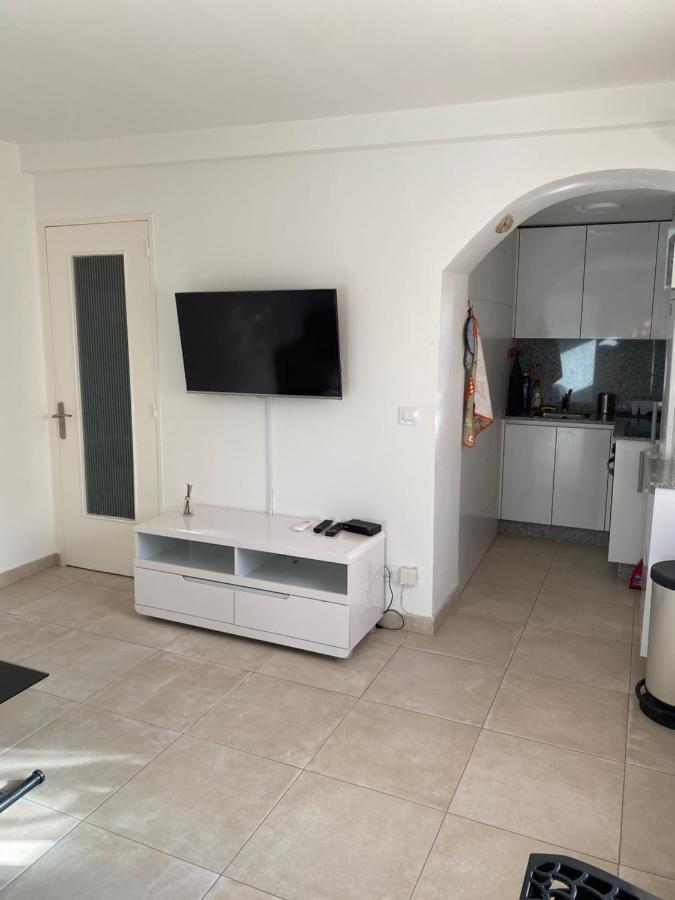Agreable 2 Pieces En Ville Comme A La Campagne Ница Екстериор снимка